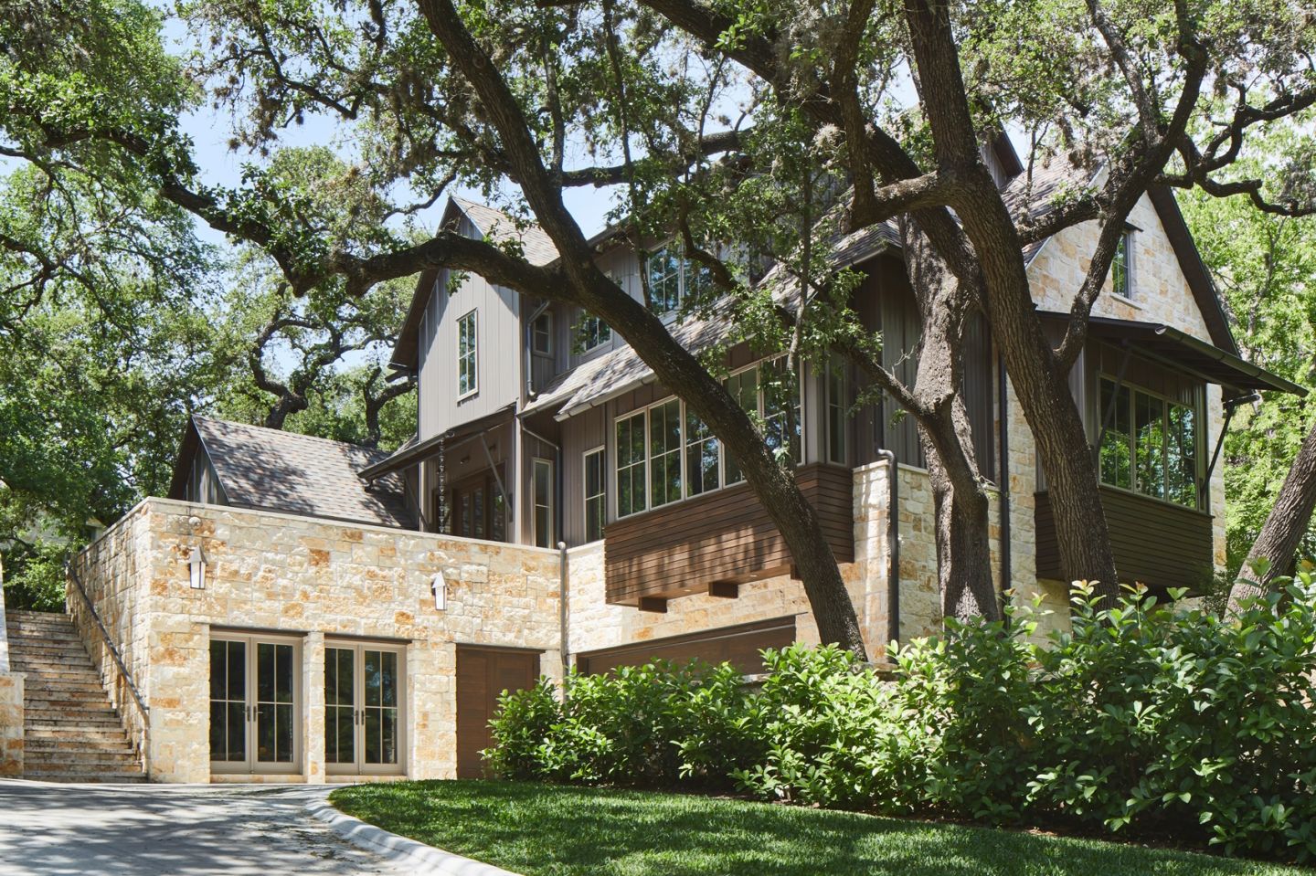 Jones Exterior