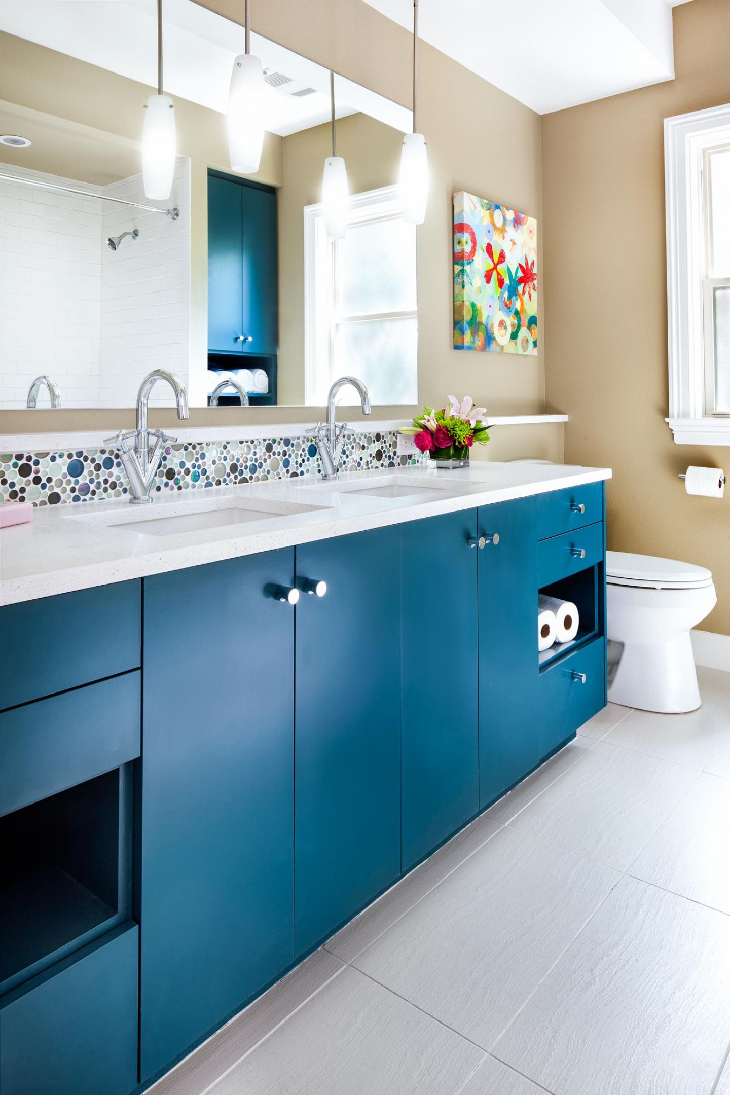 cobalt-turquoise-kids-bath